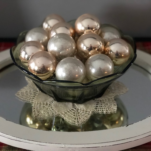 Anchor Hocking Chip & Dip Bowls - Picture 7 of 9